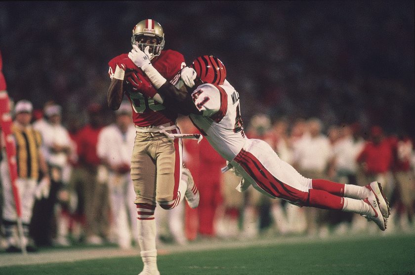 Jerry Rice catches a ball during Super Bowl XXIII.