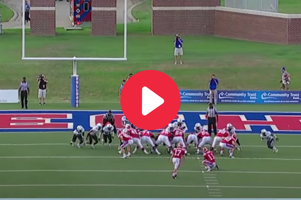 USFL Kicker Makes Walk-Off Field Goal, Goes 8/8 In Win