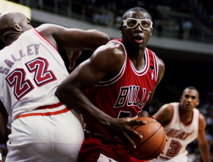 Horace Grant during a 1993 Bulls game.