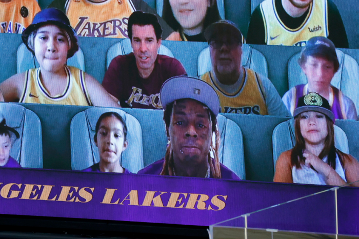 The NBA’s Virtual Fans Are Incredible. Here’s How to Become One