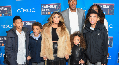 Scottie Pippen and his family during an event.