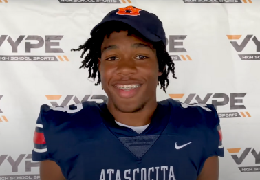 Dynamic 6-foot-5 Tight End Gives Auburn a Massive Target