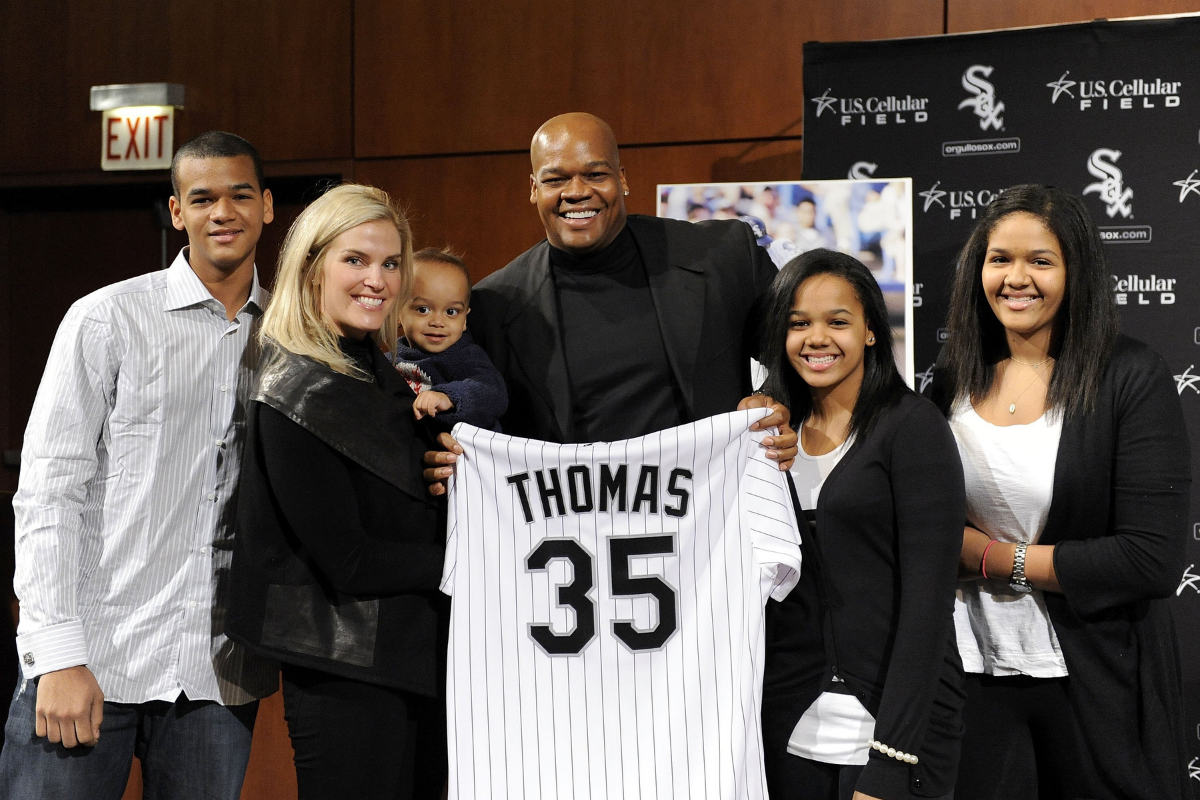 Frank Thomas Gave Love a Second Chance & is Happier Than Ever - FanBuzz