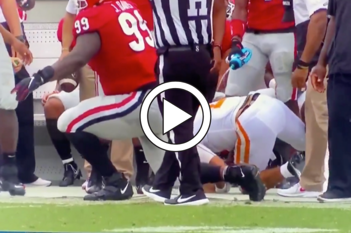 Georgia Star Squirts Water on Tennessee Quarterback, Gets Penalty