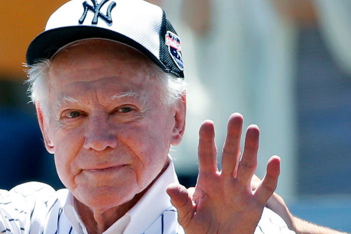 Whitey Ford, Legendary Yankees Pitcher, Dead at 91