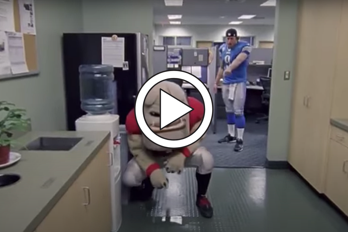 Matthew Stafford Caught Hairy Dawg “Peeing” in Classic Commercial
