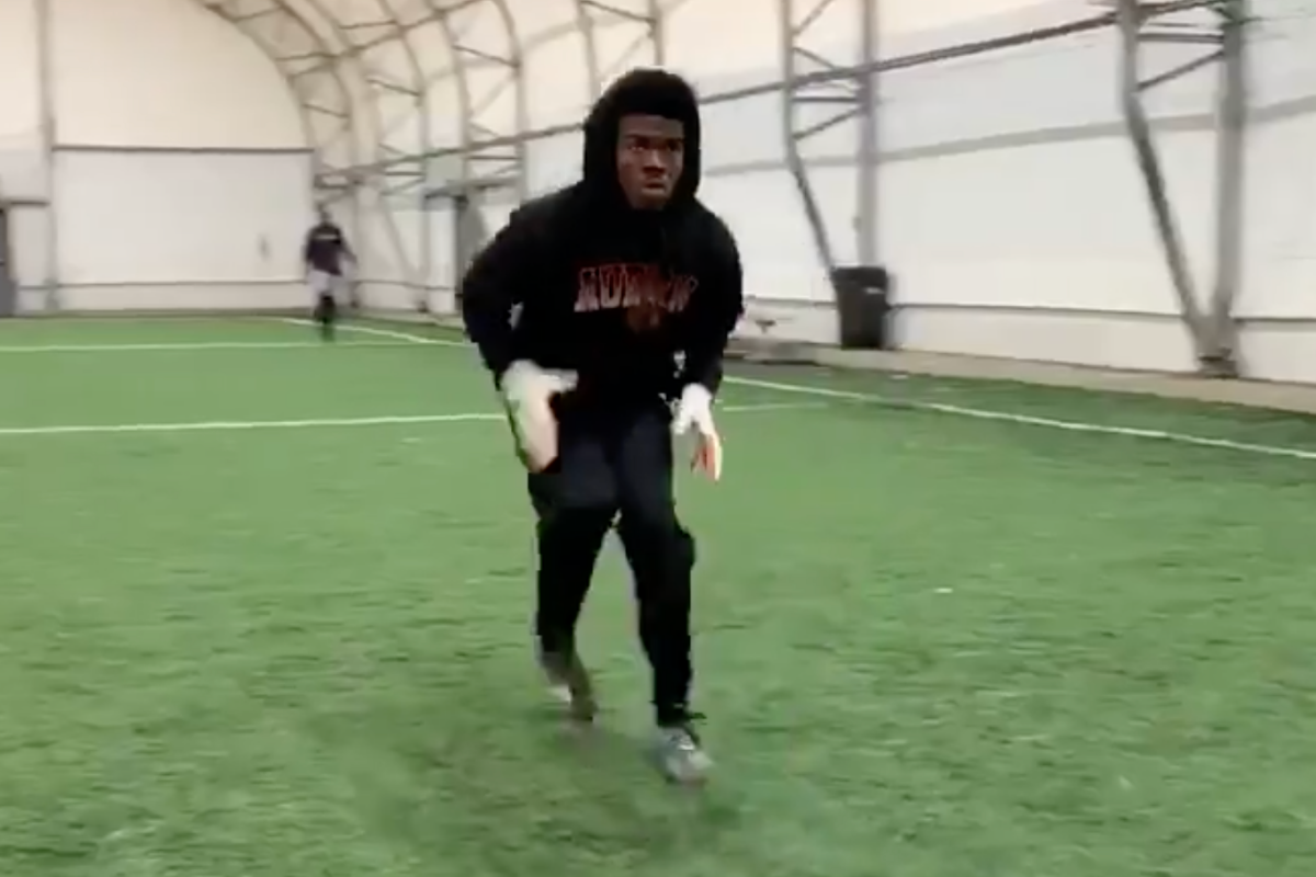 Auburn’s First 2022 Recruit is a Stud Defensive Back