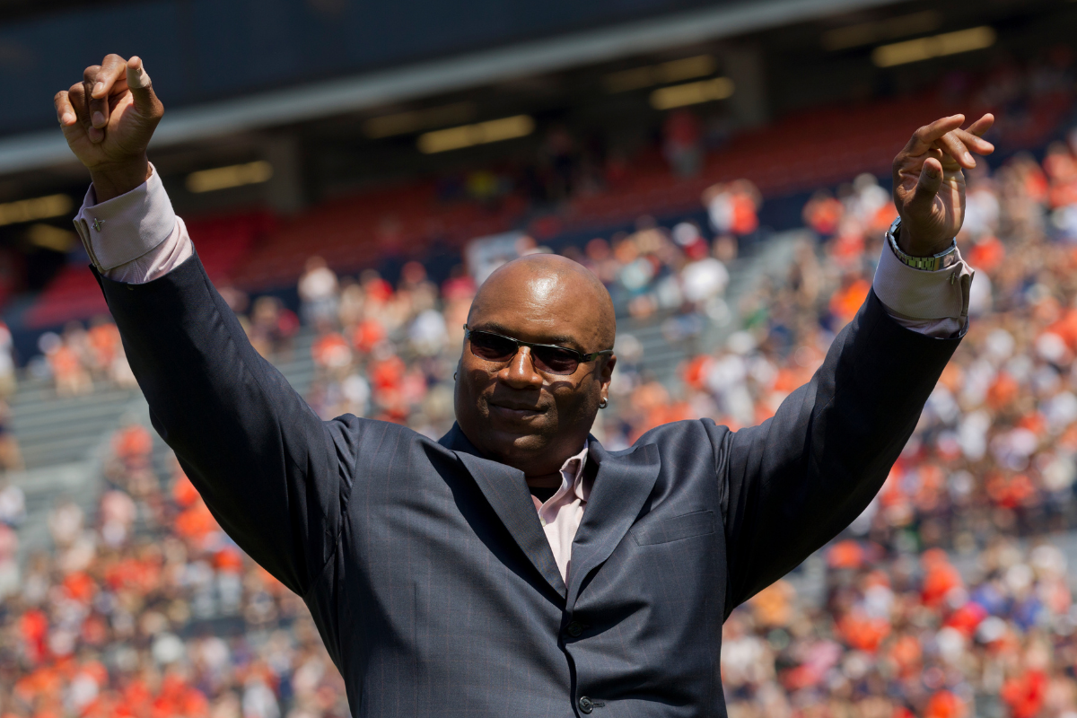 Bo Jackson's Net Worth Will Forever Be Limited by His CareerEnding