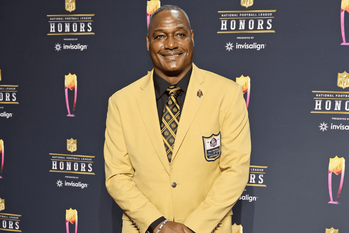 Derrick Brooks Dominated at Linebacker, But Where is He Now?