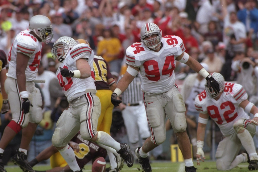 Ohio State defensive end Mike Vrabel plays in the 1997 Rose Bowl.