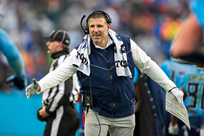 Tennessee Titans head coach Mike Vrabel happily reacts to his players coming off the field.