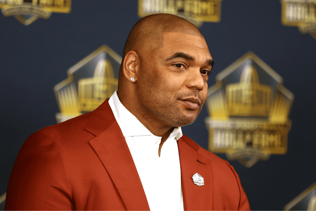 Richard Seymour is a member of the 2022 Pro Football Hall of Fame Class.