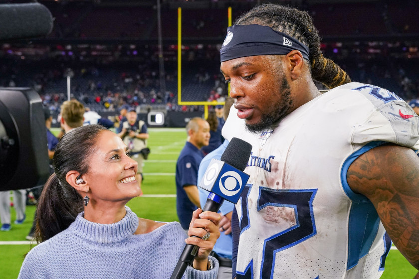 ennessee Titans running back Derrick Henry (22) gives in interview to CBS sidelines reporter Tracy Wolfson