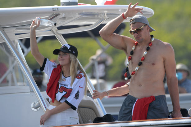 Rob Gronkowski and Camille Costek celebrate the Buccaneers' Super Bowl win.