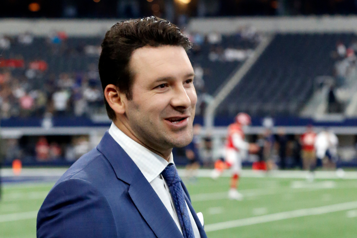 Tony Romo Net Worth: CBS Broadcasting Salary + NFL Career Earnings ...