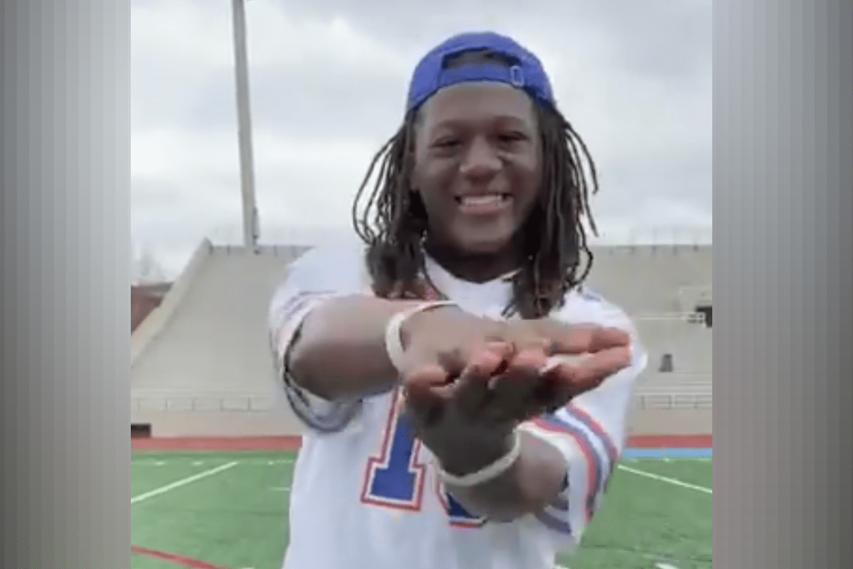 Florida's New Linebacker is Named Chief, And He's a 4-Star Stud - FanBuzz