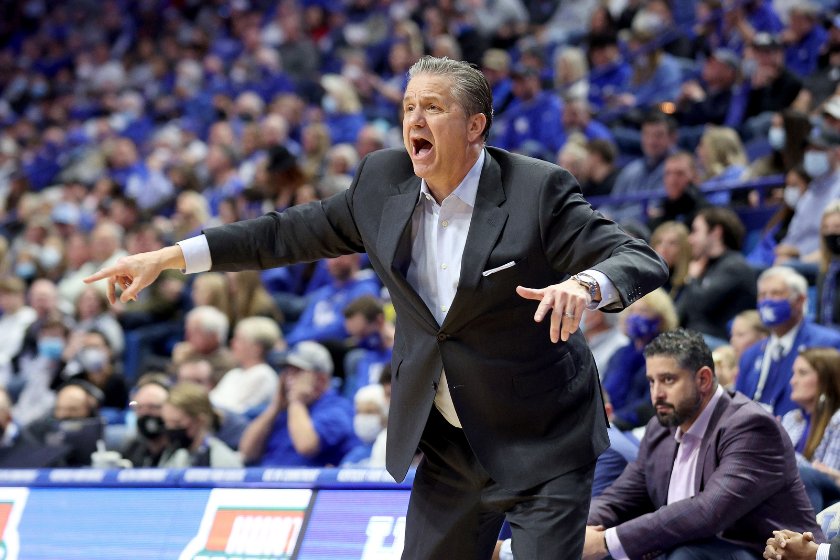 Kentucky head coach John Calipari directs his team against Georgia.