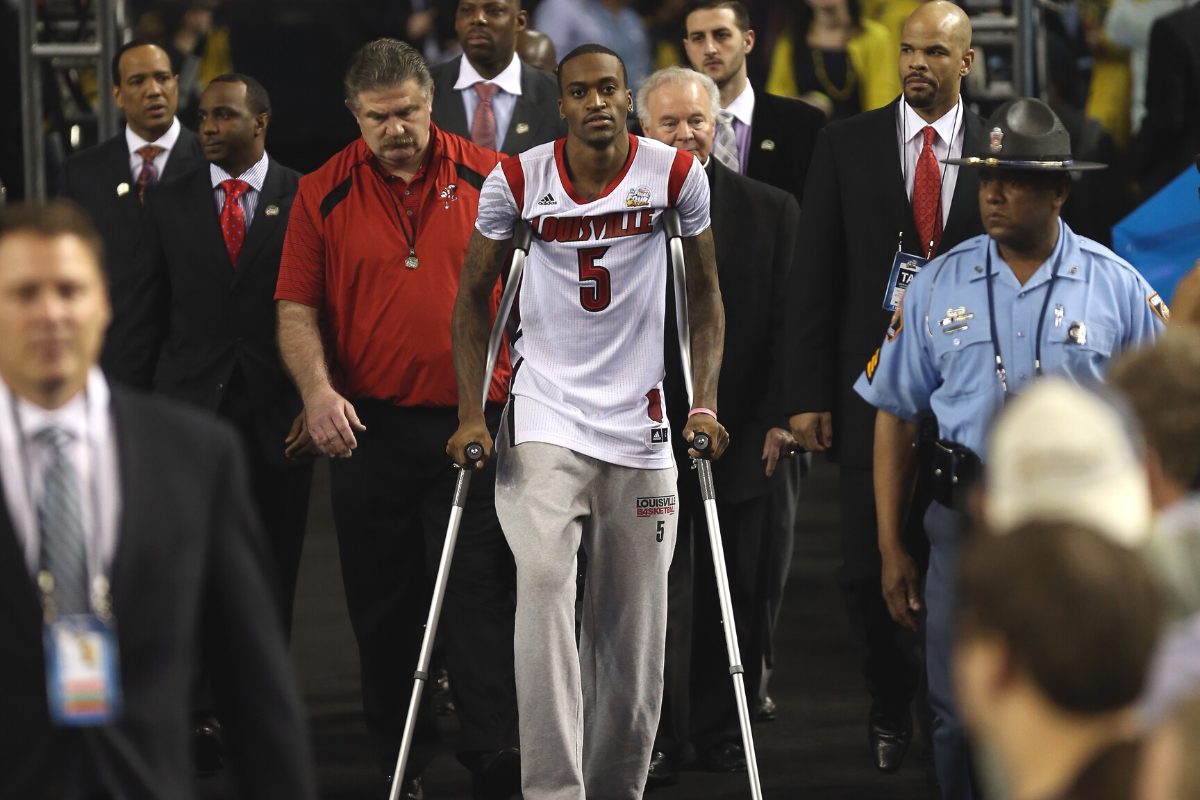Louisville basketball player, Kevin Ware, didn't let his injury and his  crut…  White house correspondents dinner, Louisville cardinals basketball,  Dress to impress