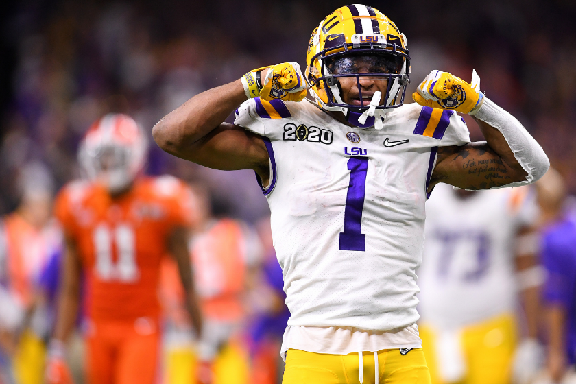 LSU receiver Ja'Marr Chase flexes against Clemson in the 2020 College Football Playoff National Championship Game.