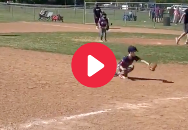 Little Leaguer's Incredible Diving Play Makes Him a Viral Star