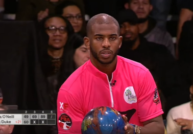Chris Paul is a Bowling Sensation When He's Not Playing Basketball