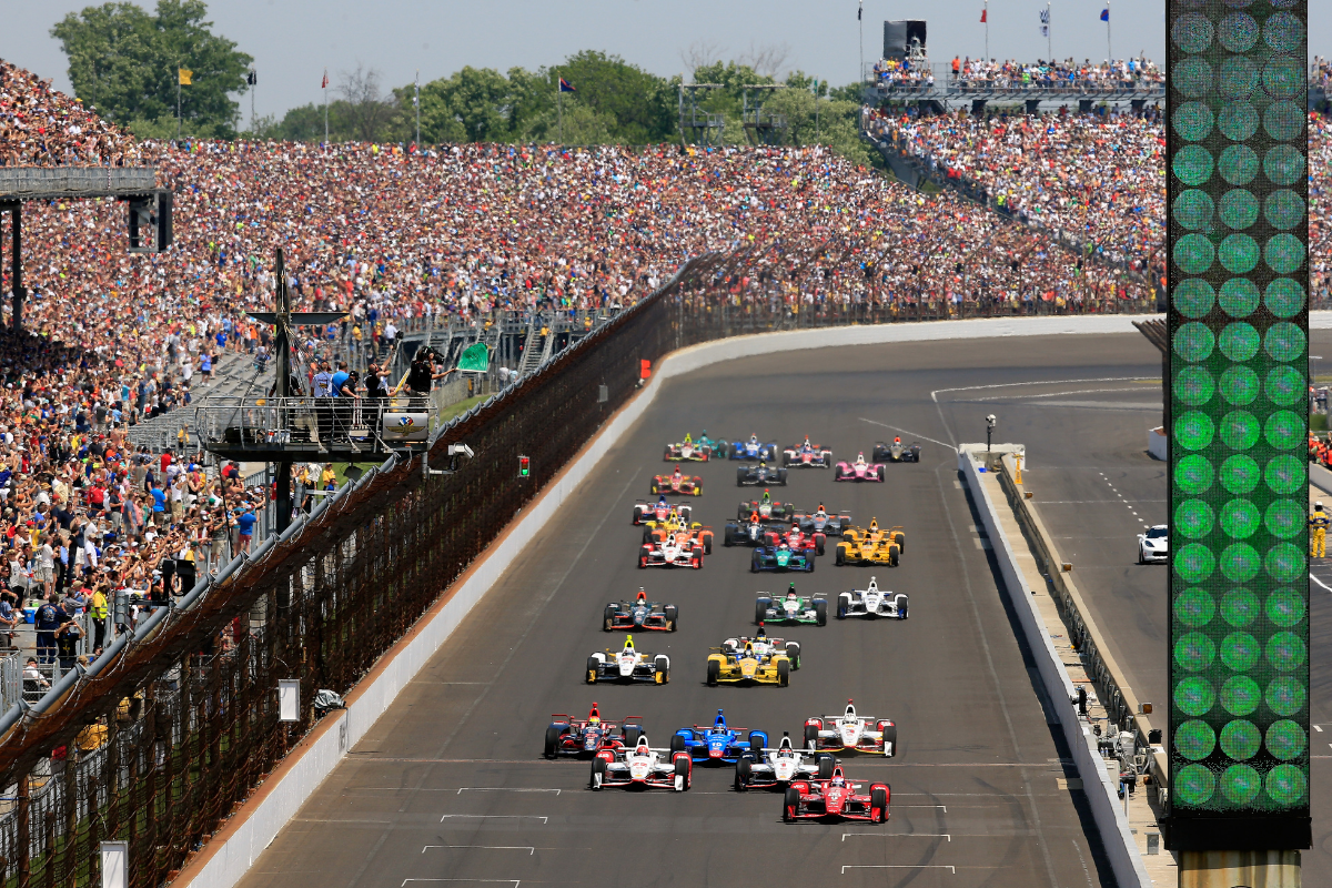 A general view of the start of the 2015 Indianapolis 500