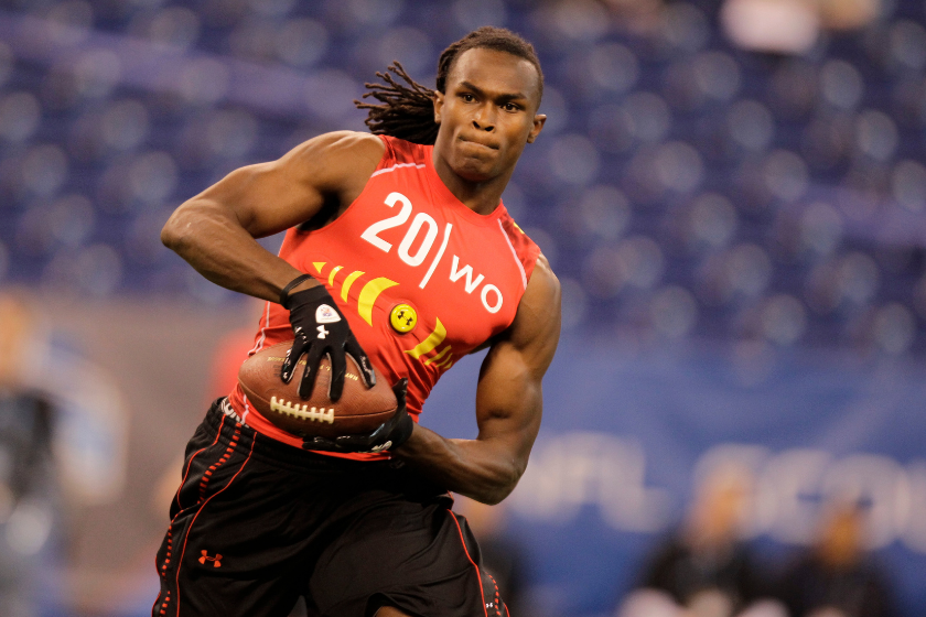 Julio Jons runs a drill during the 2011 NFL Combine