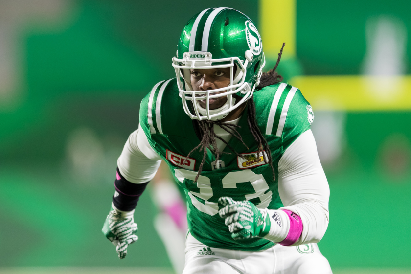 Trent Richardson plays in a game for the Saskatchewan Roughriders