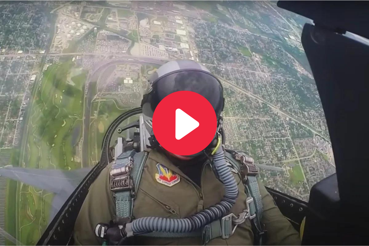 cockpit view of 2019 indy 500 flyover
