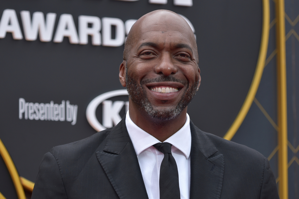 Book John Salley for Speaking, Events and Appearances