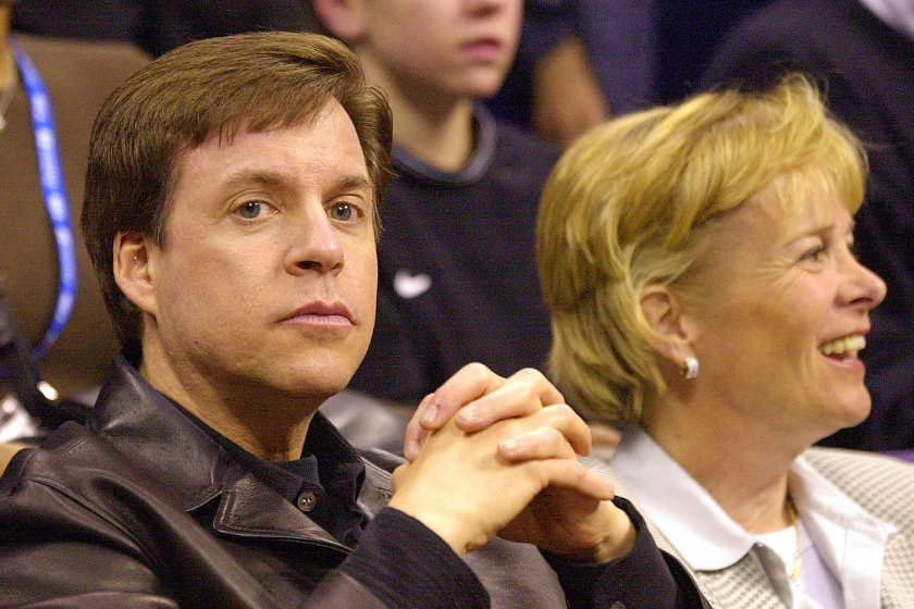 NBC sportscaster Bob Costas, with wife Randi, watches the University of Notre Dame and Purdue University compete in the 2001 NCAA Women's Basketball Championship