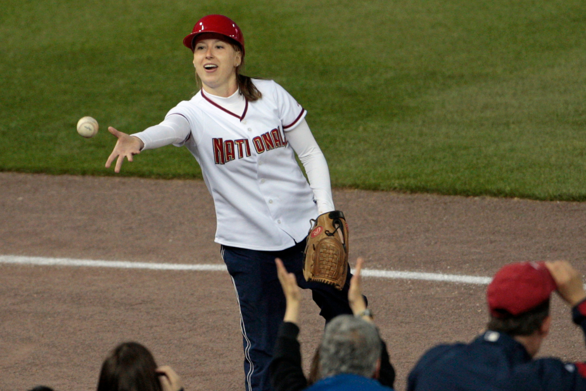 How Much Do Mlb Ball Boys Make A Year