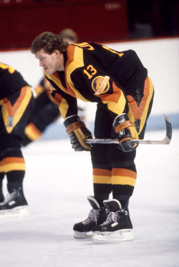 Vancouver Canucks Uniform