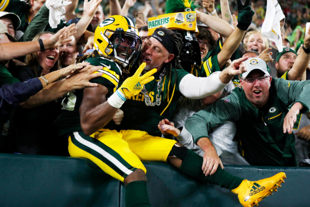The First Lambeau Leap Was Done by an Unlikely Player