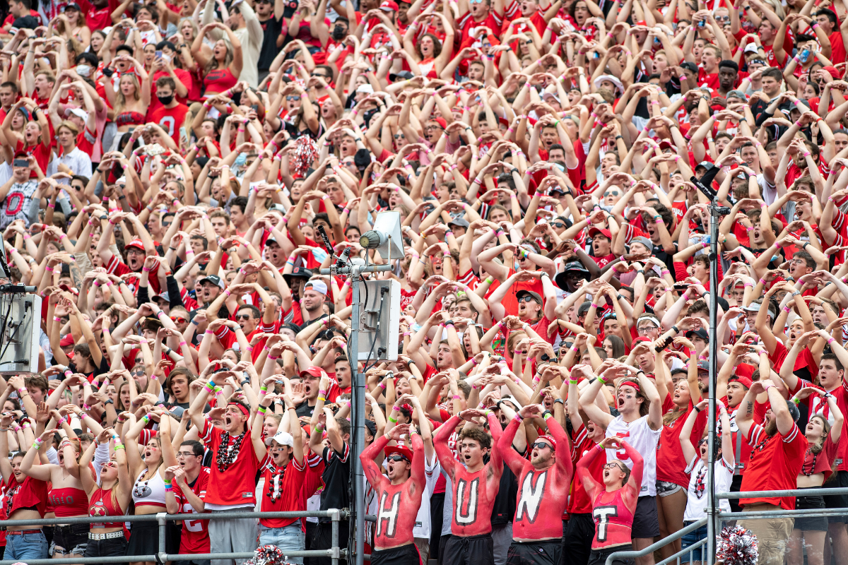 The 9 Most Annoying Fan Bases in College Football, Ranked - FanBuzz