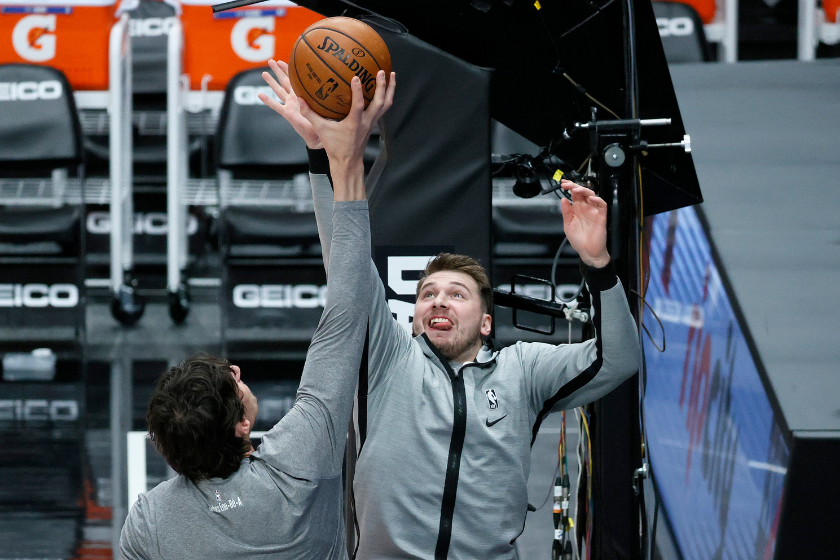 Boban Marjanovic's Hands Are HUGE