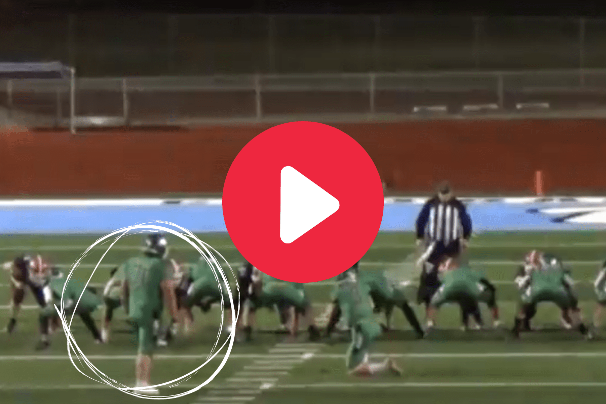 280-Pound Lineman Boots 43-Yard Field Goal to Secure Team’s Playoff Berth