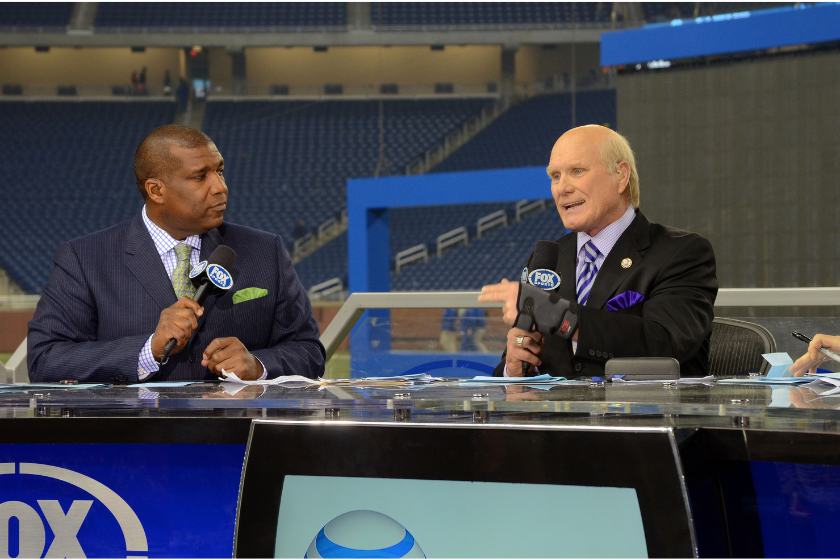 Terry Bradshaw breaks down a game between the Green Bay Packers and Detroit Lions.