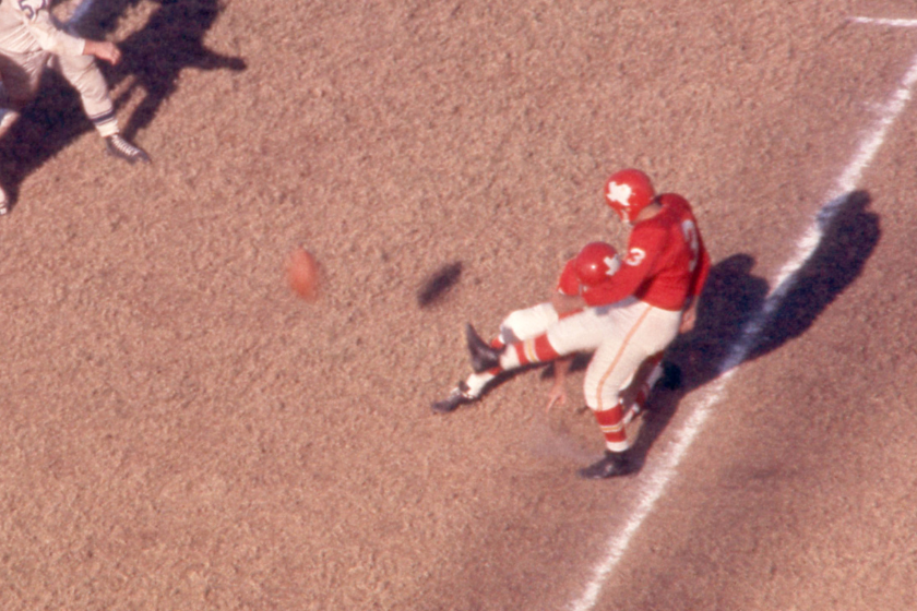 Ben Agajanian #3 of the Dallas Texans kicks the field goal during an AFL game against the Buffalo Bill