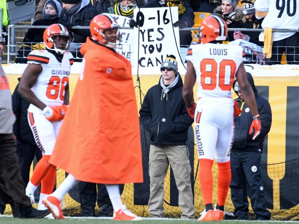 Browns Players Warm Up Before 2017 Game