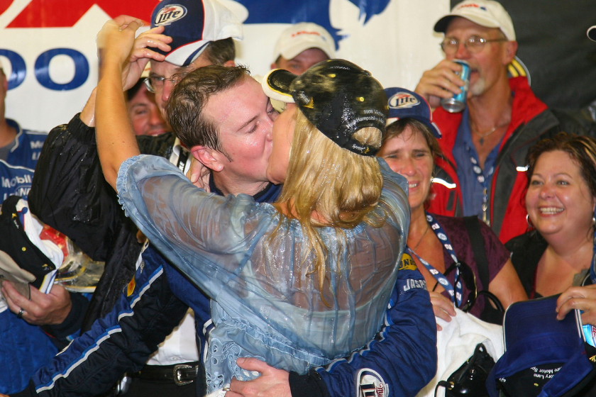 Kurt Busch kisses his wife Eva in Victory Lane after winning the 2008 LENOX Industrial Tools 301