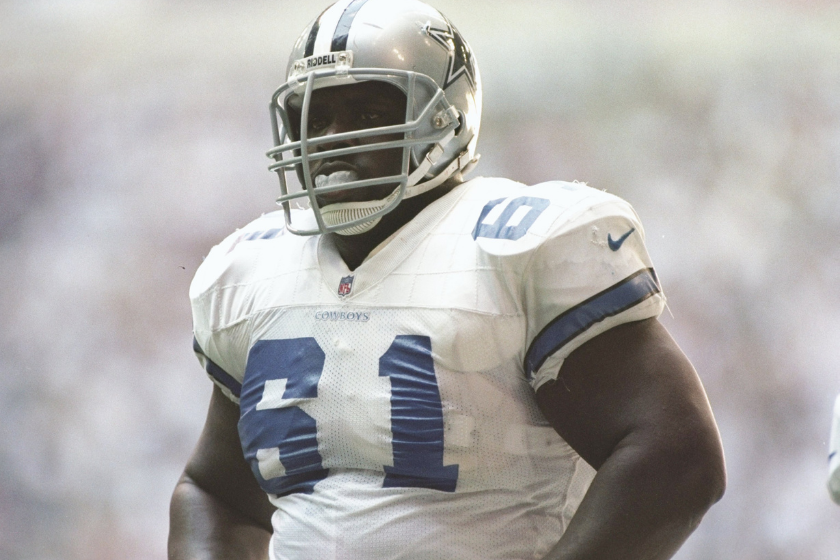 Dallas Cowboys offensive lineman Nate Newton prepares against the Indianapolis Colts in 1996.