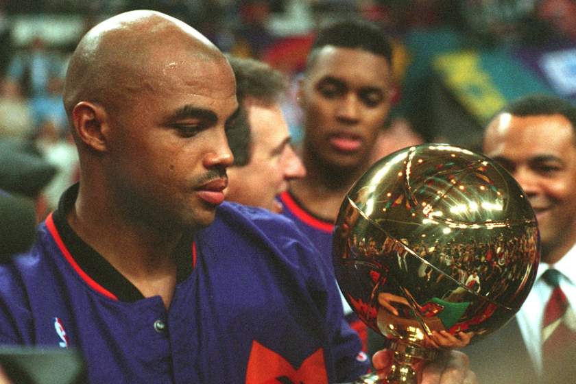 Charles Barkley accepts an award as a member of the Phoenix Suns
