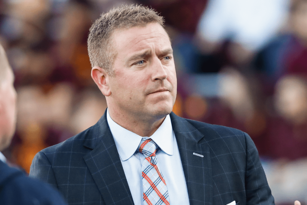 ABC football analyst Kirk Herbstreit looks on before the college football game between the Oregon Ducks and the Arizona State Sun Devils