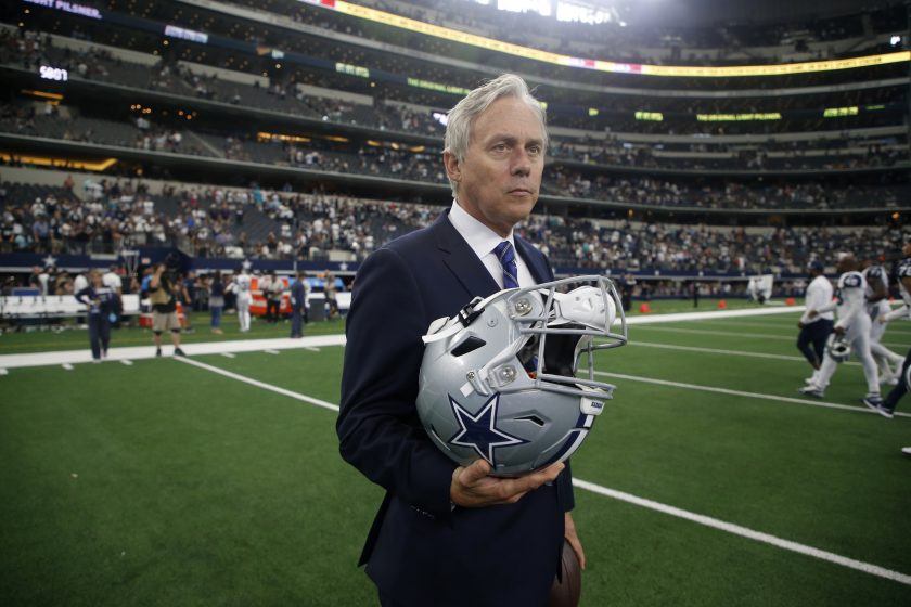 Richard Dalrymple during a Cowboys game.