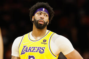 Anthony Davis #3 of the Los Angeles Lakers reacts during the NBA game against the Phoenix Suns at Footprint Center