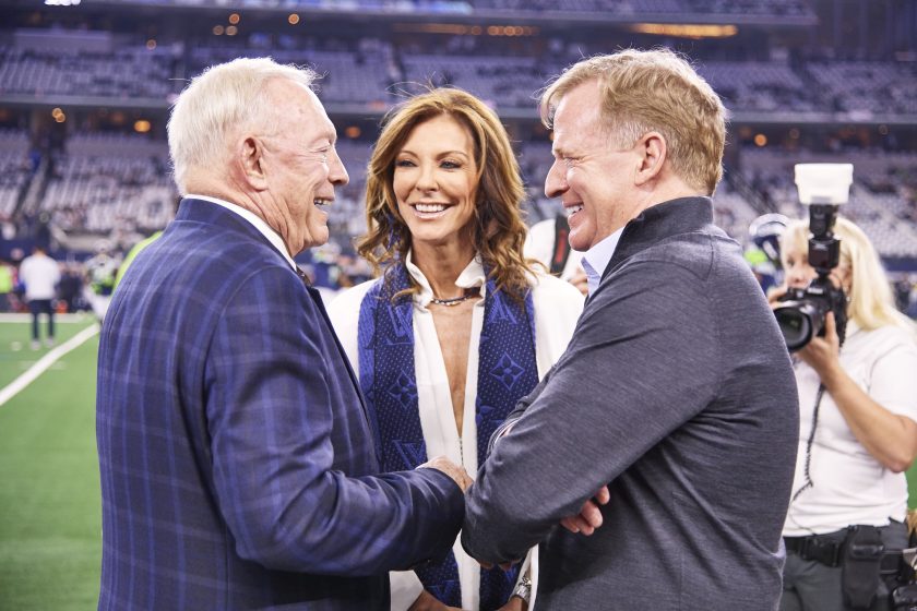 Charlotte Jones, Jerry Jones and Roger Goodell before a 2019 game.