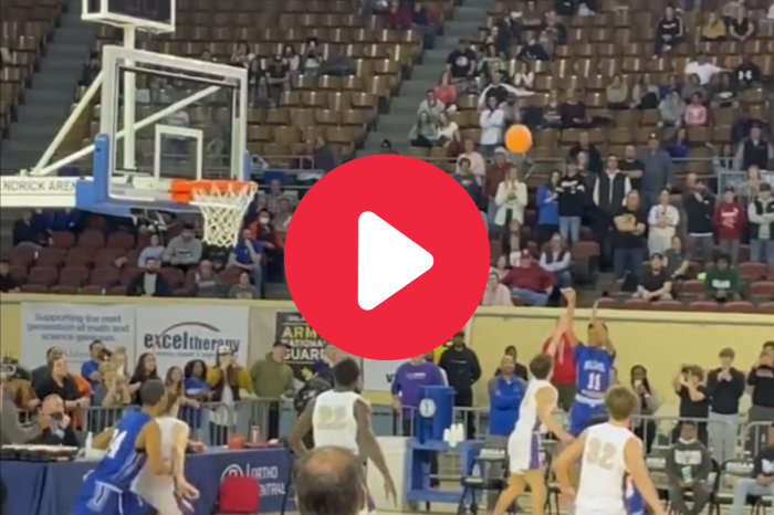 “Trust Me”: HS Freshman Calls His Shot & Hits Buzzer-Beater to Win State Title