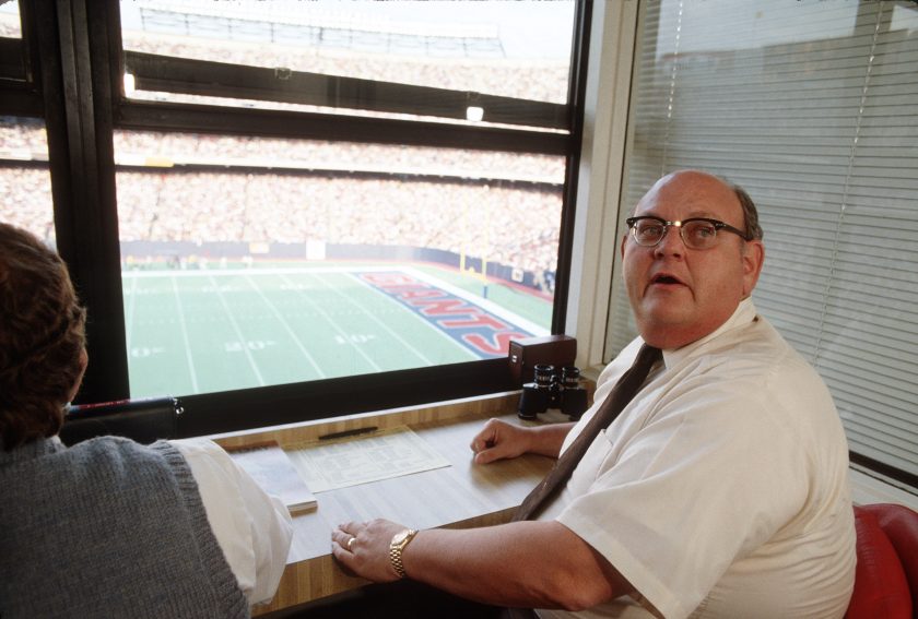 Former Giants GM George Young looks on during a 1993 game.