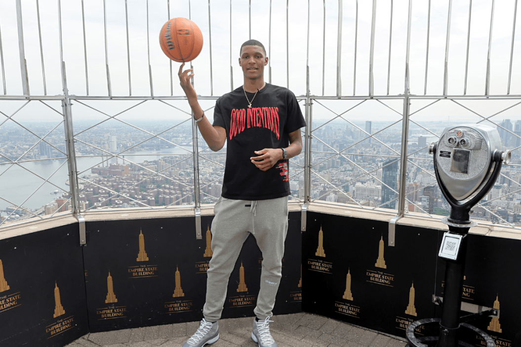 Jabari Smith visits the Empire State Building before the 2022 NBA Draft.